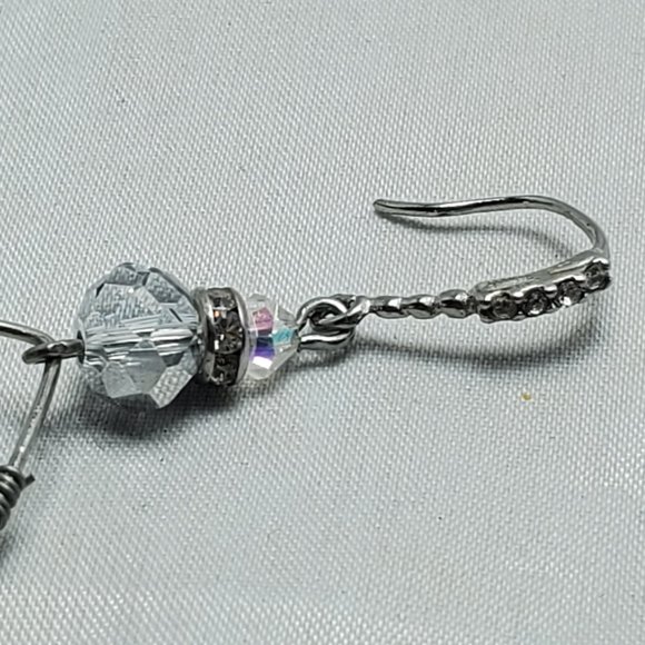 ALI KHAN silver waterfall chandelier earring - Picture 5 of 8